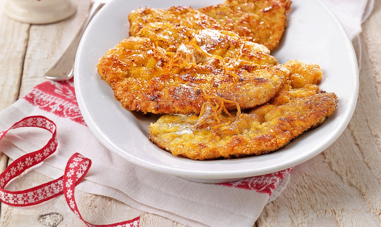 Rezept Kalbsplaetzli mit Muskat Kartoffelstock Panade
