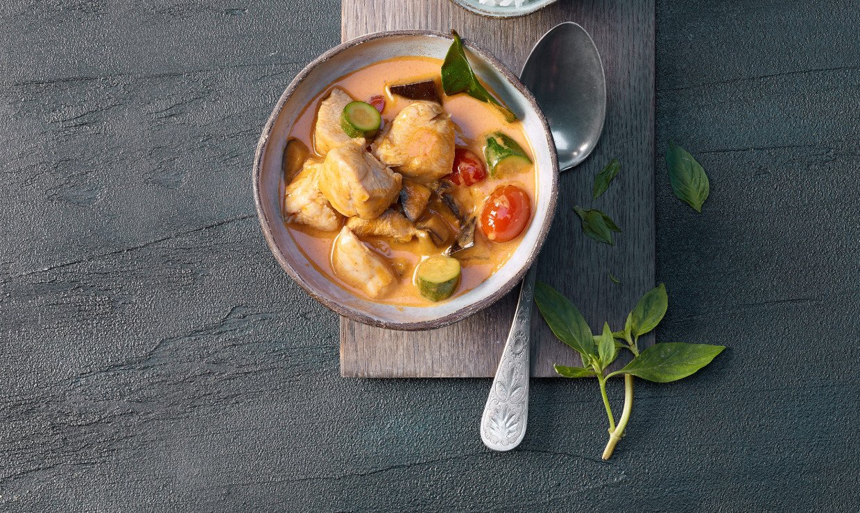 Rezept Pouletcurry mit roter Thai Currypaste in Kokosmilch