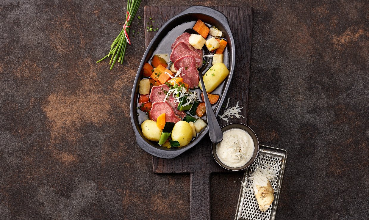 Hero-kalbszunge-mit-kalter-meerettichsauce-011121.jpg