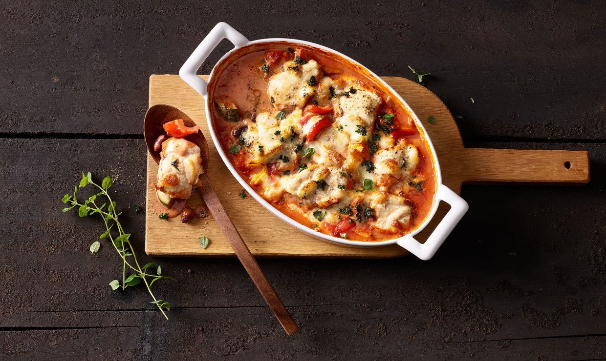 Poulet Gratin mit Peperoni und Bohnen