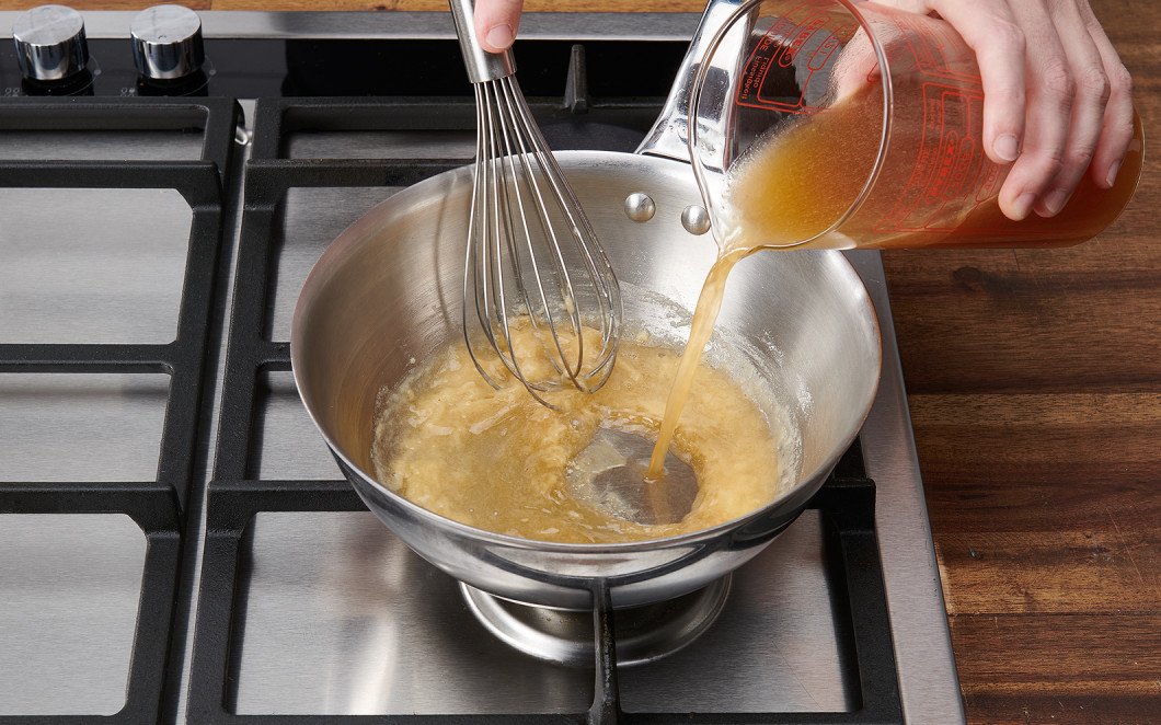 Mehlschwitze abbinden