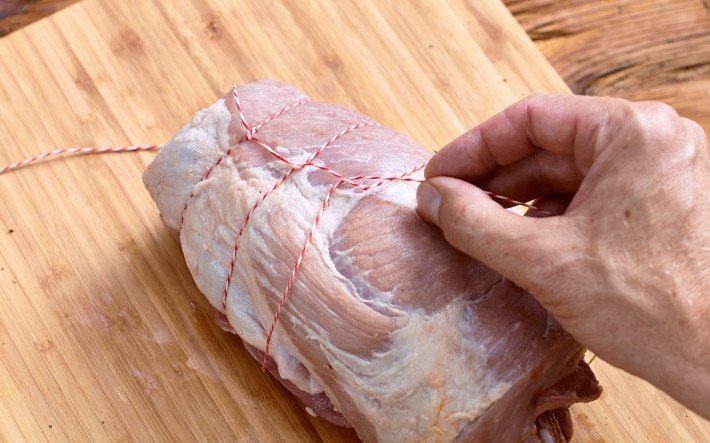 Anleitung Braten binden Schritt 3