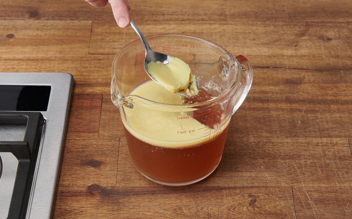 Kaltes Fett abschöpfen