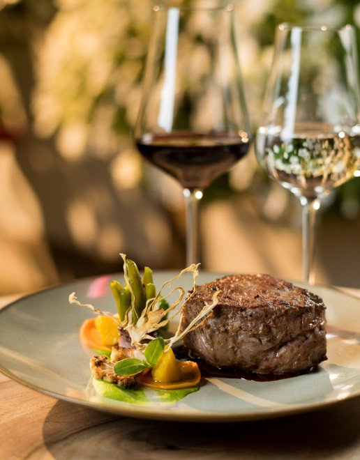 Fleischstück serviert