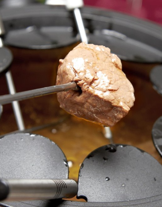  Tafelspitz-Fondue mit feiner Apfel-Meerrettich-Sauce