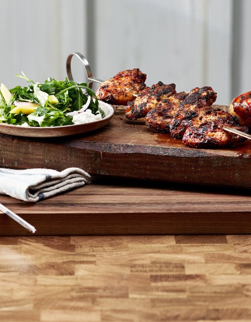 Pouletschenkel und Fluegel Salat