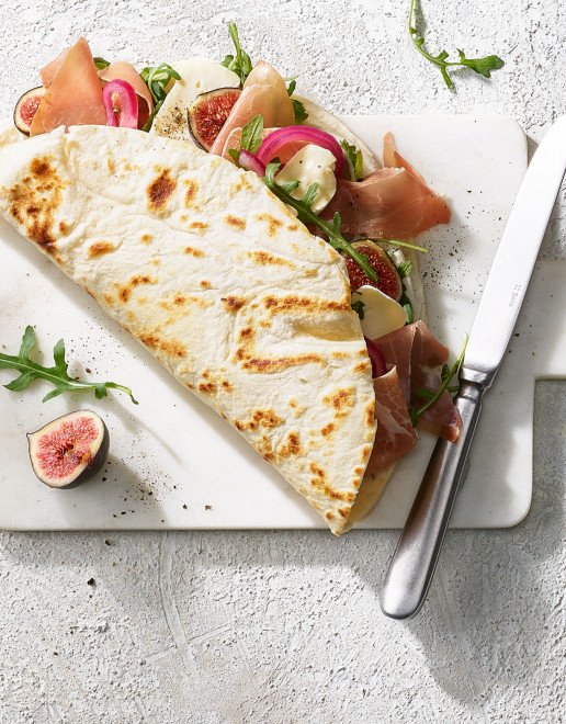 Piadina mit Rohschinken Tomme