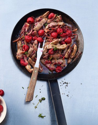 Rezept Geschnetzelte Kalbsleber mit Schalotten und Himbeeren in Thymianjus