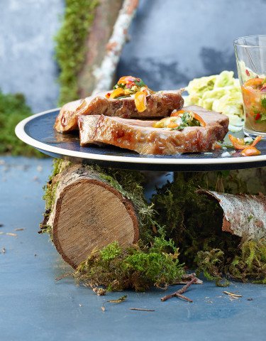 Rezept Kalbsbraten aus dem Ofen mit Hagebuttensalsa