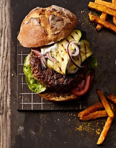 lammburger-mit-zughetti