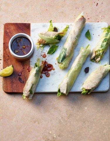 gefuellte-poulet-reisblaetter-mit-limetten
