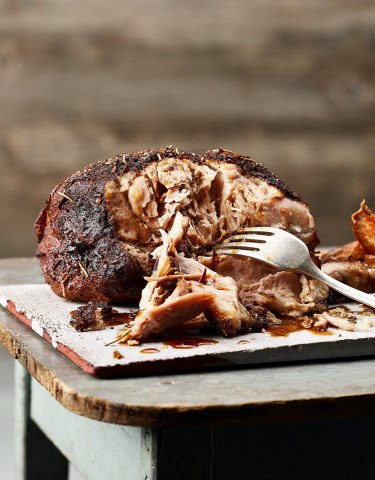 pulled porc mit bbq rub gegart