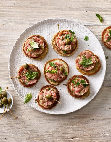 Kräuterblinis mit Kalbstatar 