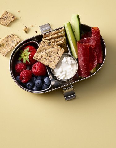 Lunchbox Cracker mit Trockenfleisch